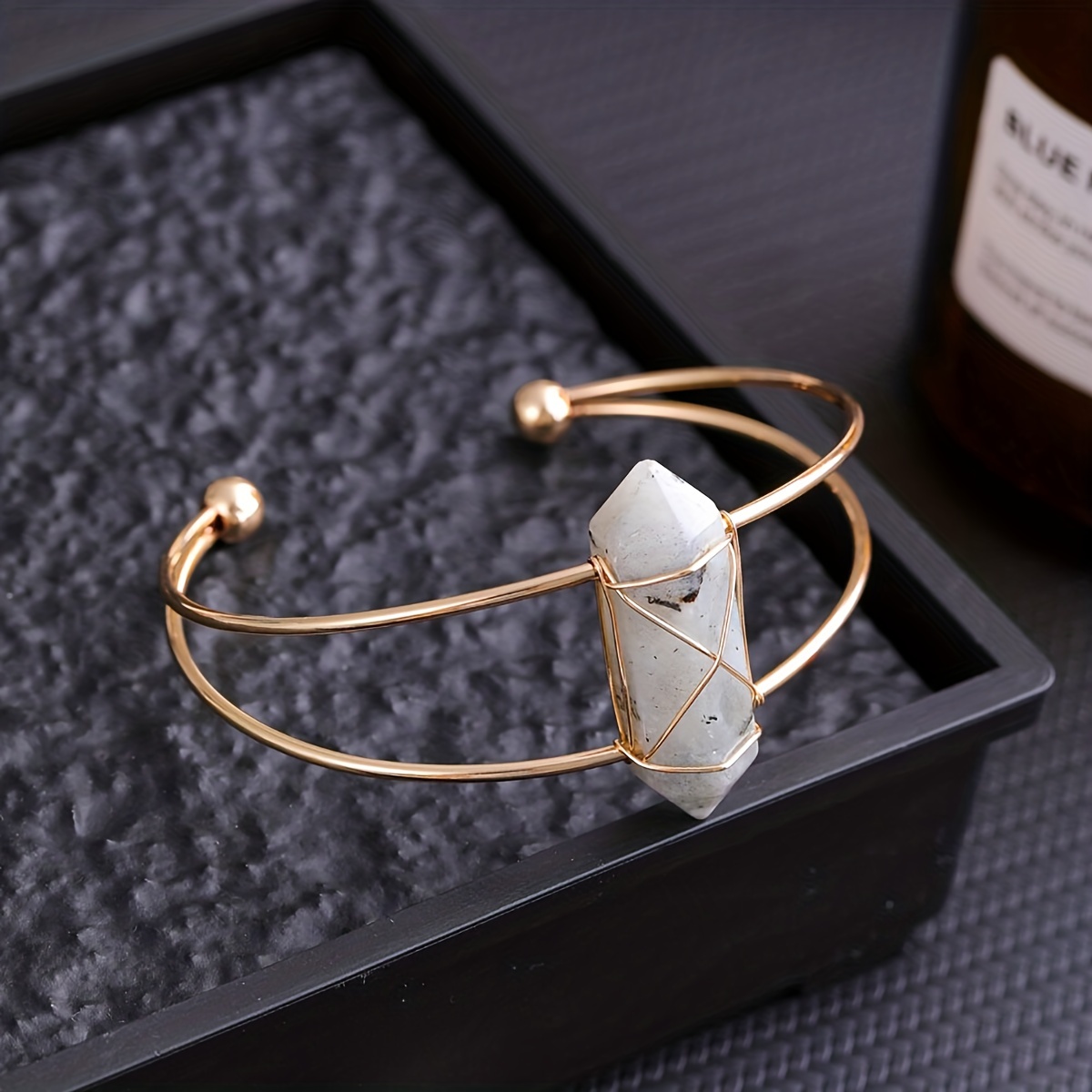 YEEVAA 1pc Natural Crystal Gem - Coordinates Bracelet 评论和价格
